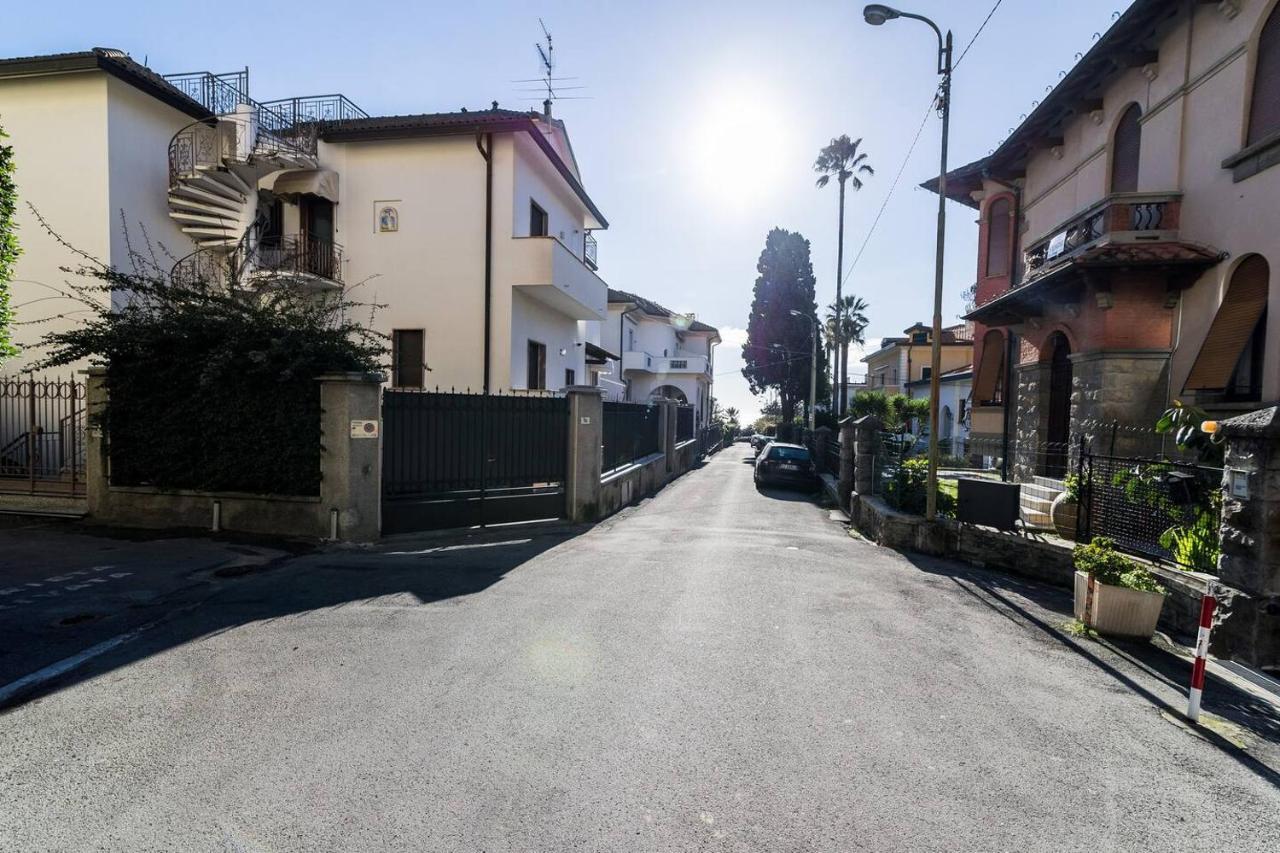 Grazioso Appartamentino A Due Passi Dalla Pista Ciclabile Con Giardino E Garage San Remo Exterior foto